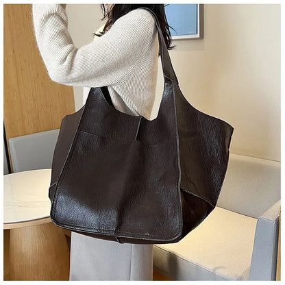 Scarlett™ Luxe Grandeur | Soft shoulder Leather bag
